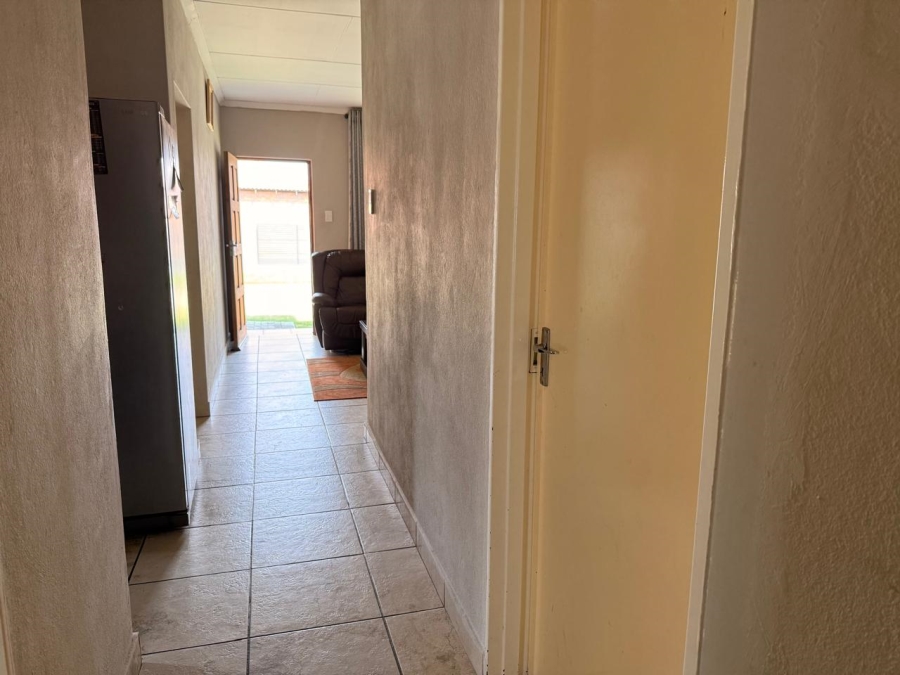 3 Bedroom Property for Sale in Waterkloof East North West